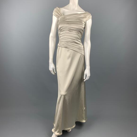 TADASHI Size 4 Silver Satin Acetate Blend Ruched Gown - Picture 1 of 1